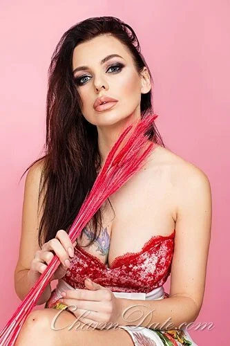 Lera Profile image 1