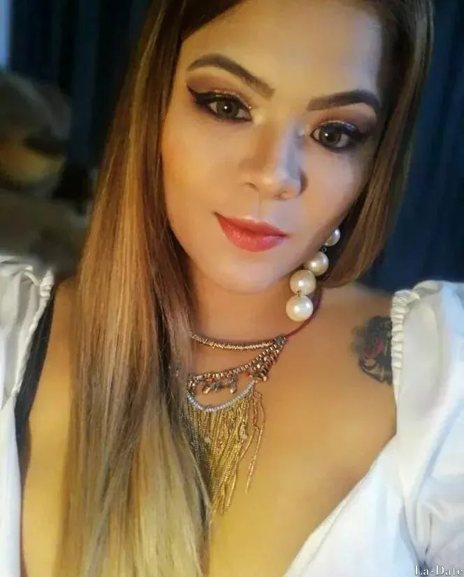 Carolina Profile image 3
