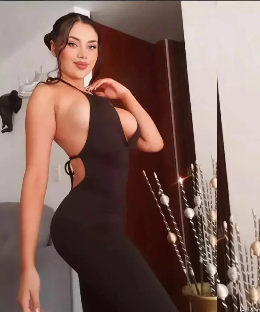 Viviana Profile image 3