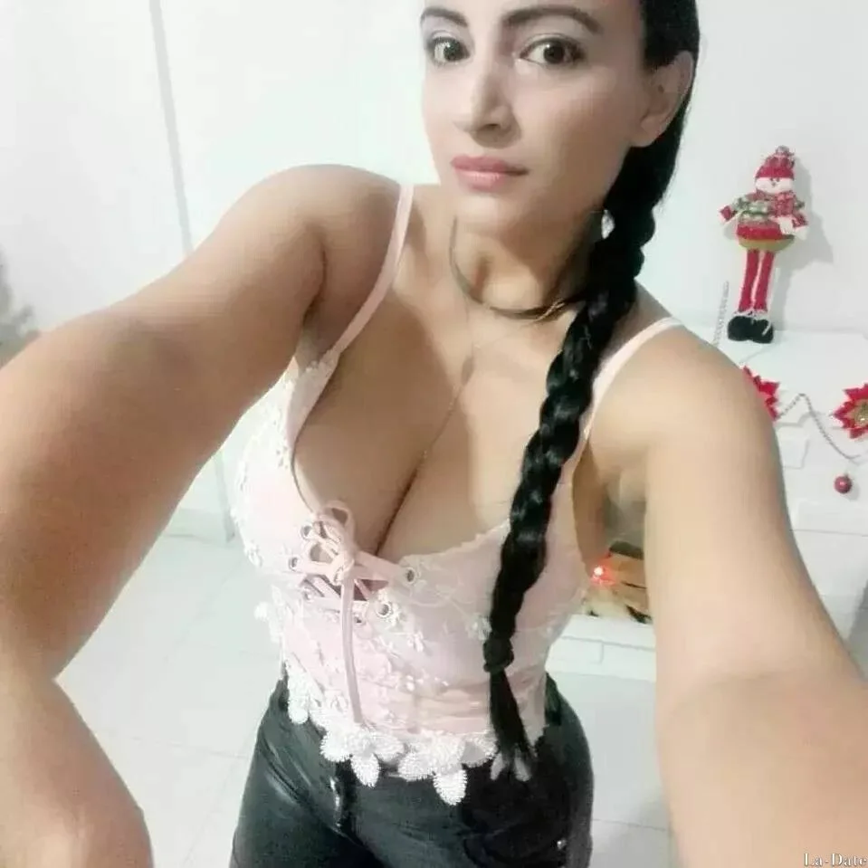 Maria Profile image 4